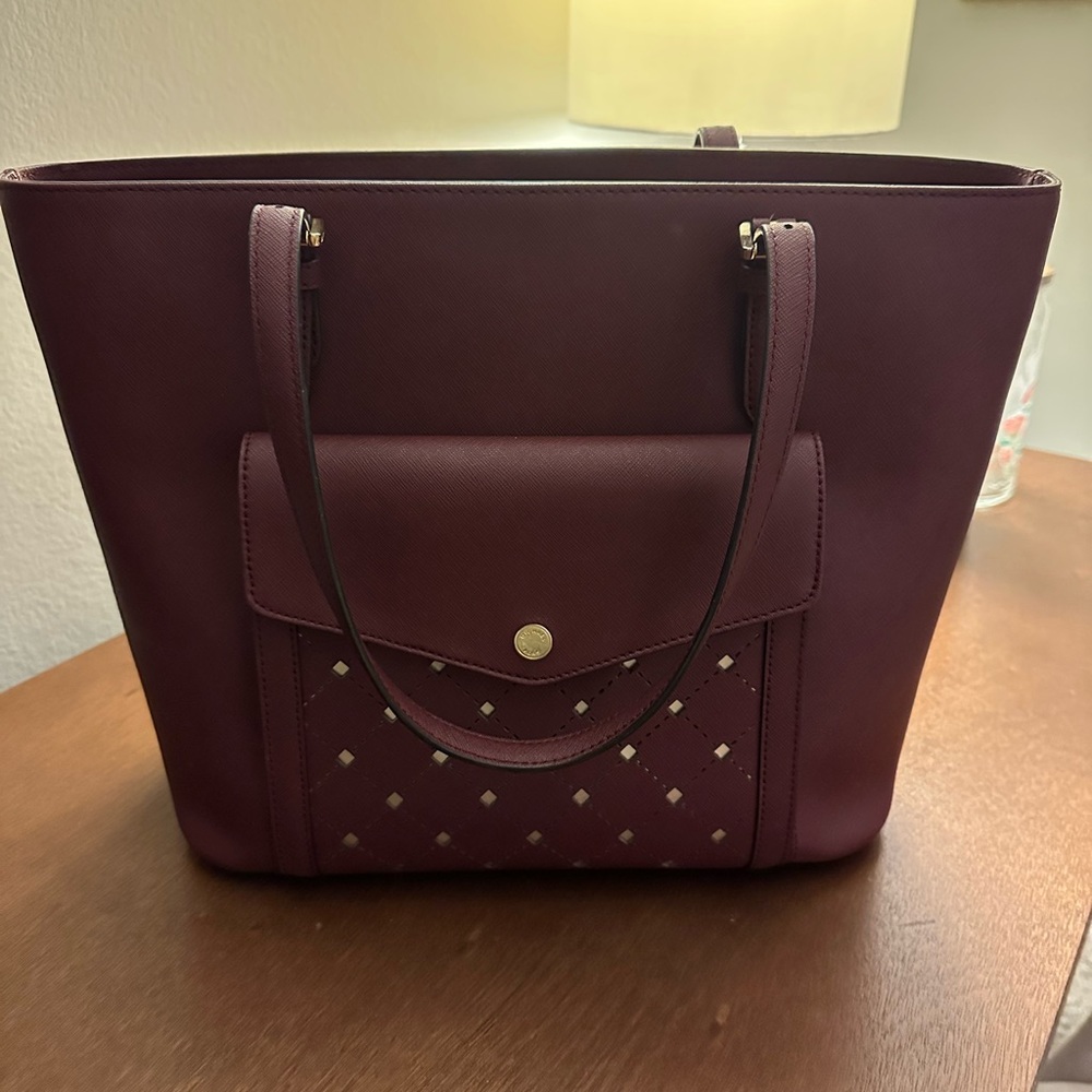 Michael Kors Large Pocket Jet Set Tote - Merlot